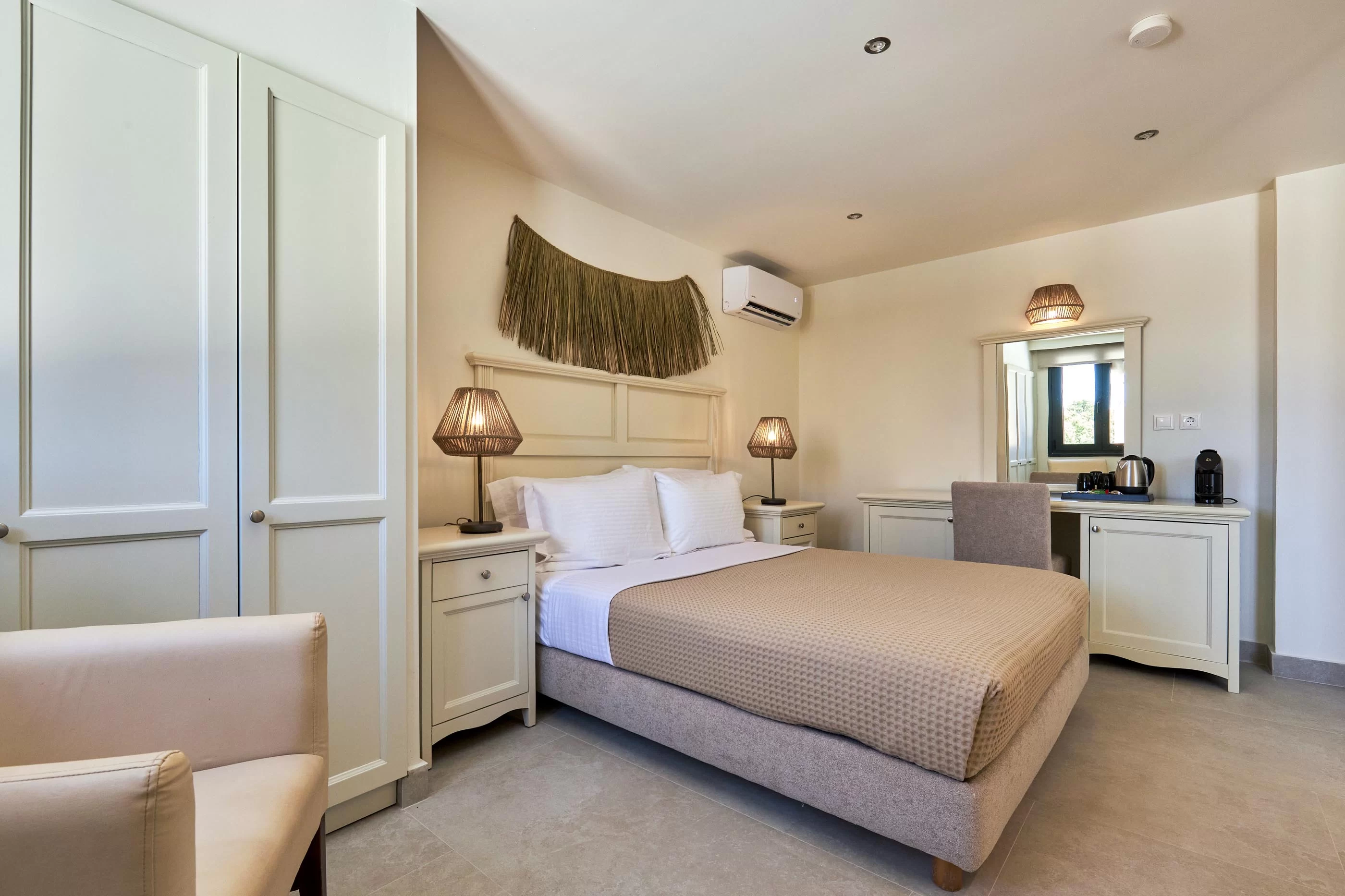 Superior Suite Sea View - Mila Sissi Bay Hotel - PMAT9674